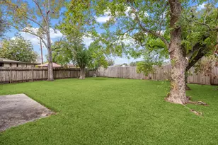 2723 N Brompton Dr, Pearland, TX 77584 - Photo 20