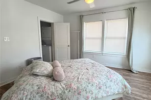 1126 Ryon St, Houston, TX 77009 - Photo 2