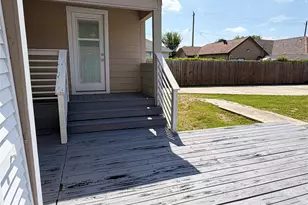1126 Ryon St, Houston, TX 77009 - Photo 10
