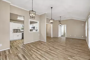 5418 Pershing St, Houston, TX 77033 - Photo 10