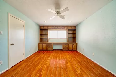 8018 Candle Lane, Houston, TX 77071 - Photo 22