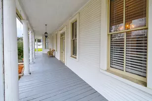 1205 12th St, Hempstead, TX 77445 - Photo 4