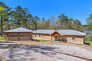 286 Lynwood, Burkeville, TX 75932 - Photo 4
