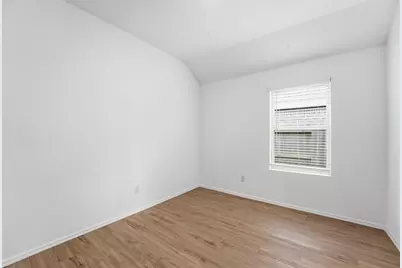 14242 Walworth Creek Court, Fresno, TX 77583 - Photo 10