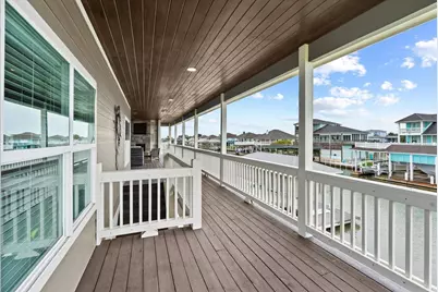 1205 Lagoon Drive, Crystal Beach, TX 77650 - Photo 34