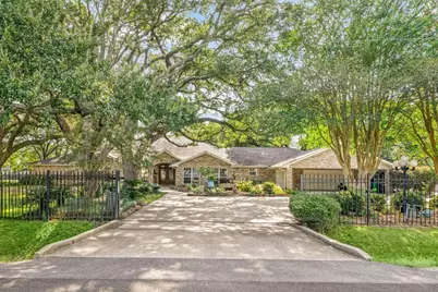 3519 Singleton Road, Baytown, TX 77521 - Photo 1
