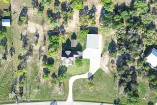 1572 Co Rd 134, Hallettsville, TX 77964 - Photo 44