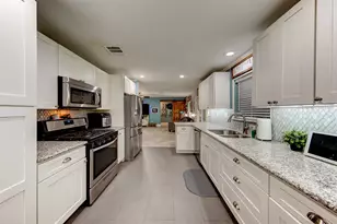 4218 Justin Ln, Deer Park, TX 77536 - Photo 14