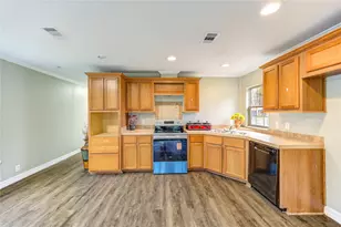 33039 Glenda Dr, Magnolia, TX 77354 - Photo 14