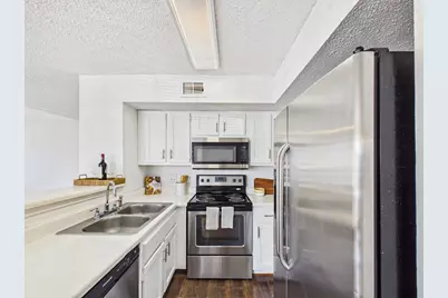 2300 Old Spanish Trail #1117, Houston, TX 77054 - Photo 18