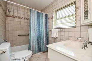 1123 Candlelight Ln, Houston, TX 77018 - Photo 32