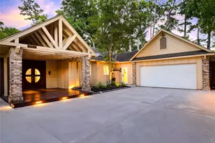 12521 Broken Bough Dr, Houston, TX 77024 - Photo 2