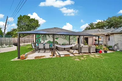 15319 Rio Plaza Drive, Houston, TX 77083 - Photo 26