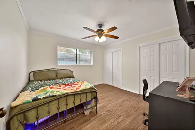 15319 Rio Plaza Drive, Houston, TX 77083 - Photo 24