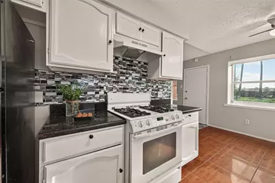 17315 Camberwell Green Lane, Houston, TX 77070 - Photo 6