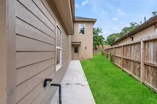 14910 Coaltown Rd, Willis, TX 77378 - Photo 2
