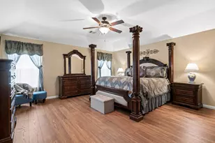 2035 Borthwick Ln, Conroe, TX 77301 - Photo 12