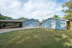 110 S 4th St, Conroe, TX 77301 - Photo 28