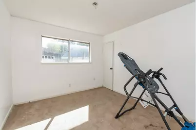 9703 Harrowgate Drive, Houston, TX 77031 - Photo 20