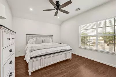 914 Redcrest Springs Court, Houston, TX 77073 - Photo 12