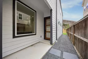 5339 A Larkin St, Houston, TX 77007 - Photo 6