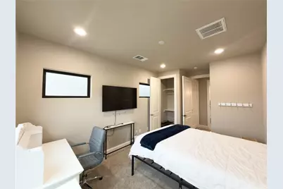 2437 Prairie Hollow Lane, Houston, TX 77077 - Photo 22