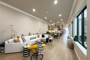 2437 Prairie Hollow Ln, Houston, TX 77077 - Photo 6