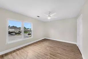 14206 Barker Bayou Ct, Cypress, TX 77429 - Photo 32