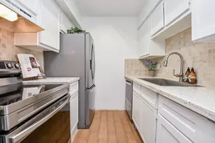 5000 Milwee St, Houston, TX 77092 - Photo 8