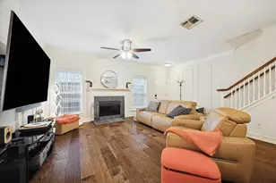 4001 Tanglewilde St, Houston, TX 77063 - Photo 4