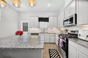 15530 Bollardpoint Ln, Houston, TX 77053 - Photo 10