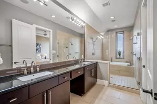 1310 W Dallas St, Houston, TX 77019 - Photo 32