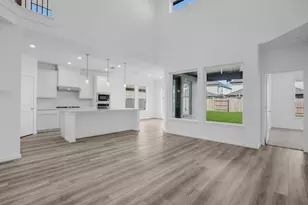 9218 Idalia Vis Ln, Cypress, TX 77433 - Photo 8