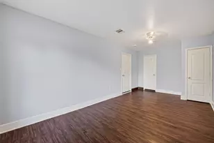 3918 Tavenor Ln, Houston, TX 77047 - Photo 14