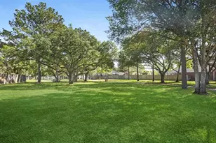 2810 Silverbit Trail Ln, Katy, TX 77450 - Photo 34