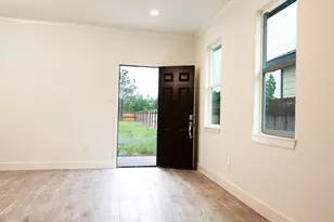 1065 Rd 5203, Cleveland, TX 77327 - Photo 10