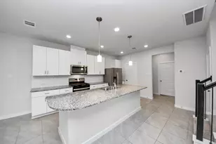 3830 Glossy Lk Dr, Houston, TX 77082 - Photo 16