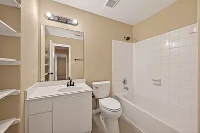 9214 Arrowhead Trace Lane, Houston, TX 77089 - Photo 22