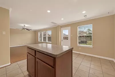 9214 Arrowhead Trace Lane, Houston, TX 77089 - Photo 10