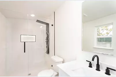 13155 Pebblewalk Circle S, Houston, TX 77041 - Photo 18