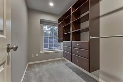 151 Bristol Bend Circle, The Woodlands, TX 77382 - Photo 34