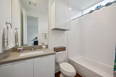 5921 E Post Oak Lane, Houston, TX 77055 - Photo 16