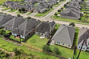 4743 Bay Vista Dr, Baytown, TX 77523 - Photo 32