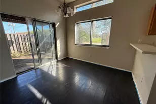 8109 Catalpa St, Texas City, TX 77591 - Photo 10