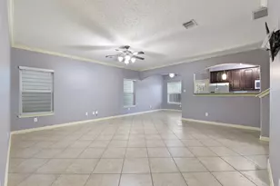 1812 Don Alejandro, Houston, TX 77091 - Photo 6