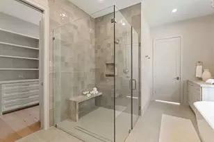 711 E 12th St, Houston, TX 77008 - Photo 32
