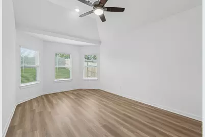 9734 Fuller Fork, Montgomery, TX 77316 - Photo 4