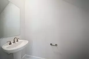 945 Wakefield Dr, Houston, TX 77018 - Photo 12