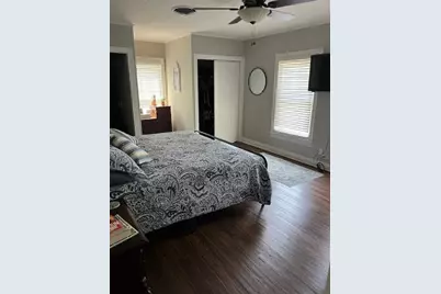 216 S William Barnett Avenue, Cleveland, TX 77327 - Photo 12