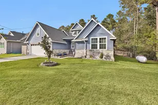 1057 Magnolia Point Dr, Huffman, TX 77336 - Photo 2